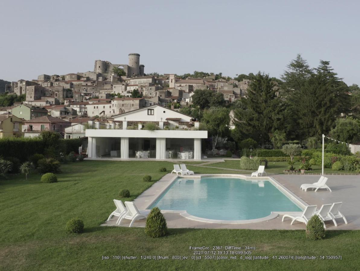 Il Casale Di Riardo Luxury B&B ภายนอก รูปภาพ