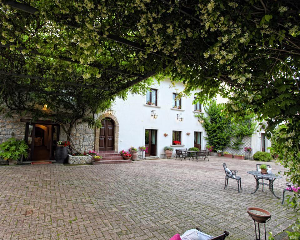 Il Casale Di Riardo Luxury B&B ภายนอก รูปภาพ