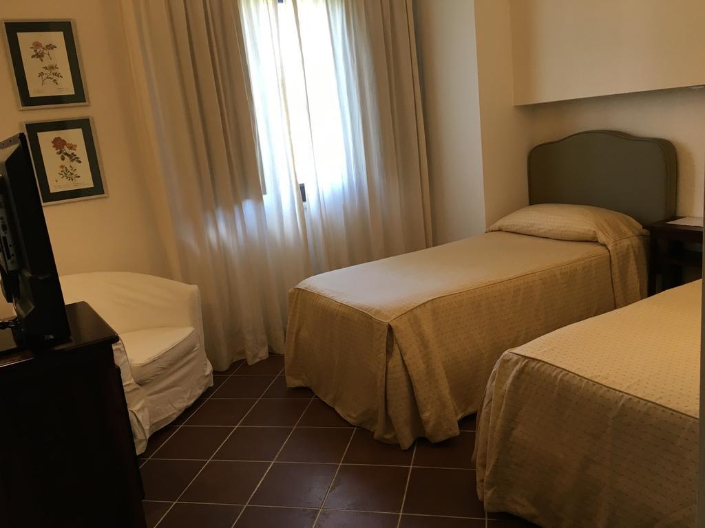 Il Casale Di Riardo Luxury B&B ภายนอก รูปภาพ
