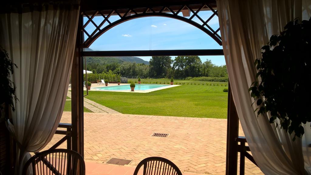 Il Casale Di Riardo Luxury B&B ภายนอก รูปภาพ