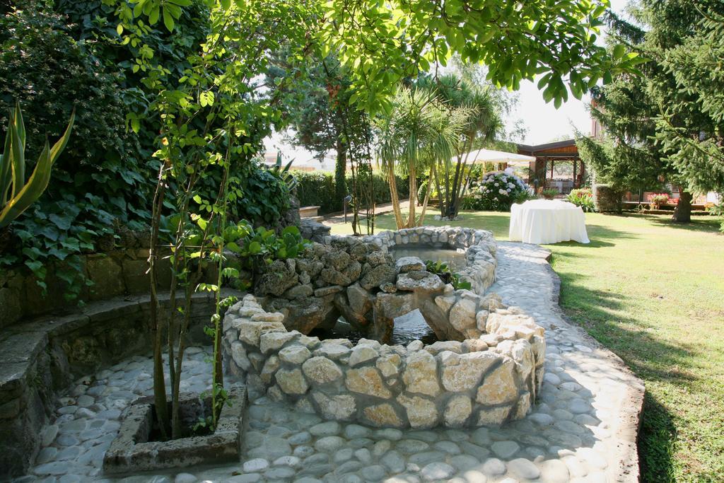 Il Casale Di Riardo Luxury B&B ภายนอก รูปภาพ