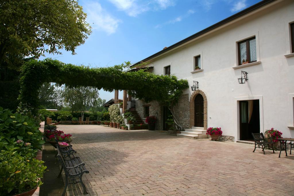 Il Casale Di Riardo Luxury B&B ภายนอก รูปภาพ